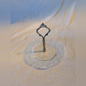 2/40$ Glass and Silver-plated Two-Tier Handle Serving Tray - Clear